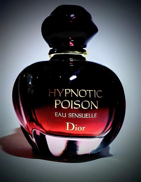 Dior Hypnotic Poison Eau Sensuelle .